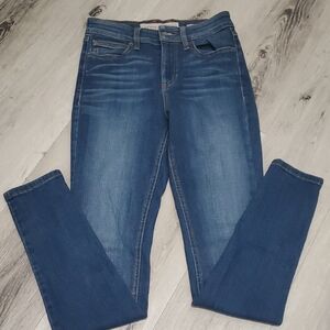 Guess Women's Dark Blue Skinny Jeans. 1981 High Waisted